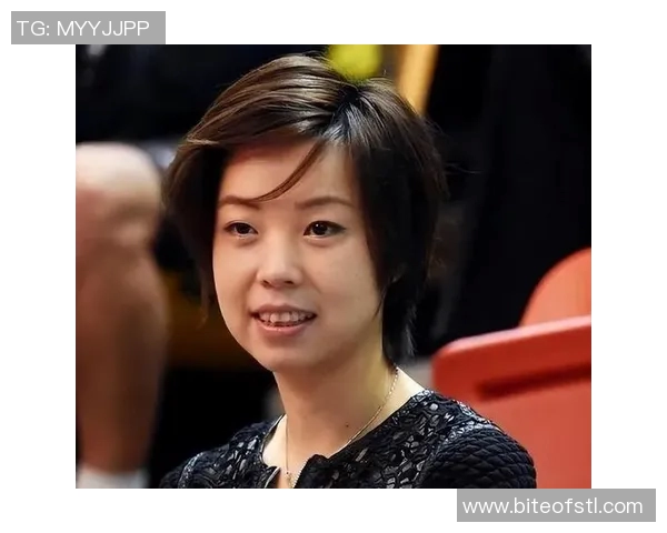 张怡宁与福原爱乒乓球巅峰对决谁能笑到最后的精彩瞬间回顾